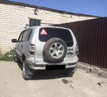Купить ВАЗ (LADA) 2123 1700 см3 МКПП (80 л.с.) Бензин инжектор в Выселки: цвет Серебряный Универсал 2003 года по цене 160000 рублей, объявление №20406 на сайте Авторынок23 Купить ВАЗ (LADA) 2123 1700 см3 МКПП (80 л.с.) Бензин инжектор в Выселки: цвет Серебряный Универсал 2003 года по цене 160000 рублей, объявление №20406 на сайте Авторынок23