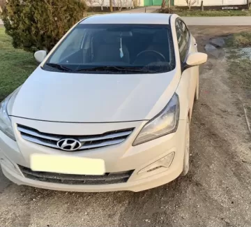 Купить Hyundai Solaris 1600 см3 АКПП (123 л.с.) Бензин инжектор в Лазаревское: цвет Бежевый Седан 2015 года по цене 230000 рублей, объявление №21161 на сайте Авторынок23