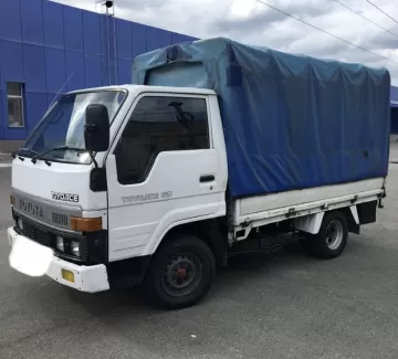 Купить Toyota Toyo Ace 4600 см3 МКПП (130 л.с.) Дизельный в Тбилисская: цвет Белый Бортовой 2001 года по цене 177000 рублей, объявление №22702 на сайте Авторынок23