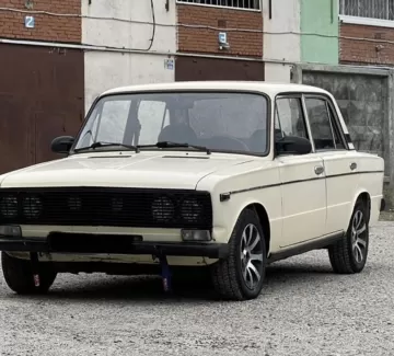 Купить ВАЗ (LADA) 21063 16000 см3 МКПП (69 л.с.) Бензин карбюратор в Крымск: цвет Бежевый Седан 1991 года по цене 160000 рублей, объявление №25020 на сайте Авторынок23