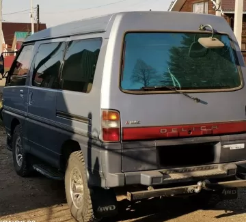 Купить Mitsubishi Delica 2800 см3 АКПП (140 л.с.) Дизельный в Кропоткин : цвет Серый Минивэн 1992 года по цене 300000 рублей, объявление №21046 на сайте Авторынок23