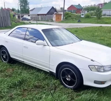 Купить Toyota Mark 2 2000 см3 АКПП (140 л.с.) Бензин инжектор в Крымск: цвет Белый Седан 1998 года по цене 480000 рублей, объявление №19207 на сайте Авторынок23