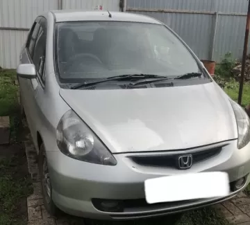 Купить Honda Fit 1300 см3 CVT (86 л.с.) Бензин инжектор в Темрюк : цвет Серый Хетчбэк 2001 года по цене 205000 рублей, объявление №21845 на сайте Авторынок23