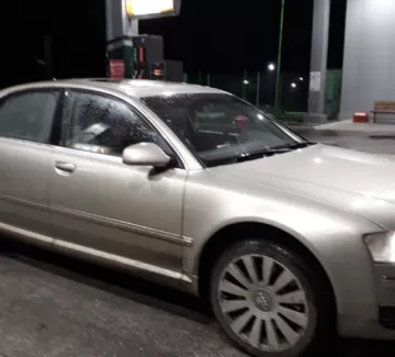 Купить Audi A8L 2976 см3 АКПП (218 л.с.) Бензин инжектор в Кореновск : цвет Бежевый Седан 2006 года по цене 570000 рублей, объявление №20228 на сайте Авторынок23