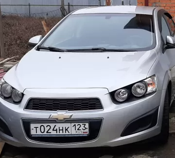 Купить Chevrolet Aveo 1600 см3 АКПП (116 л.с.) Бензин инжектор в Краснодар: цвет Серебристый металик Седан 2013 года по цене 370000 рублей, объявление №18884 на сайте Авторынок23