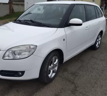 Купить Skoda Fabia 1400 см3 МКПП (69 л.с.) Дизель турбонаддув в Полтавская : цвет Белый Универсал 2009 года по цене 165000 рублей, объявление №24449 на сайте Авторынок23 Купить Skoda Fabia 1400 см3 МКПП (69 л.с.) Дизель турбонаддув в Полтавская : цвет Белый Универсал 2009 года по цене 165000 рублей, объявление №24449 на сайте Авторынок23