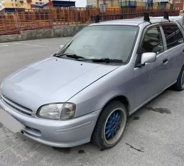 Купить Toyota Starlet 1300 см3 АКПП (85 л.с.) Бензин инжектор в Каневская: цвет Серый Хетчбэк 1998 года по цене 480000 рублей, объявление №26208 на сайте Авторынок23