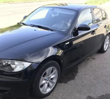 Купить BMW 118i 2000 см3 АКПП (156 л.с.) Бензин инжектор в Кореновск : цвет Черный Хетчбэк 2007 года по цене 350000 рублей, объявление №21746 на сайте Авторынок23