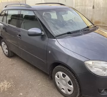 Купить Skoda Fabia 1400 см3 МКПП (69 л.с.) Дизель турбонаддув в Армавир : цвет Серый Универсал 2009 года по цене 160000 рублей, объявление №24424 на сайте Авторынок23 Купить Skoda Fabia 1400 см3 МКПП (69 л.с.) Дизель турбонаддув в Армавир : цвет Серый Универсал 2009 года по цене 160000 рублей, объявление №24424 на сайте Авторынок23