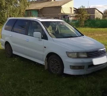 Купить Mitsubishi Chariot 2400 см3 АКПП (165 л.с.) Бензин инжектор в ст. Северская: цвет Белый Минивэн 1999 года по цене 525000 рублей, объявление №19096 на сайте Авторынок23 Купить Mitsubishi Chariot 2400 см3 АКПП (165 л.с.) Бензин инжектор в ст. Северская: цвет Белый Минивэн 1999 года по цене 525000 рублей, объявление №19096 на сайте Авторынок23