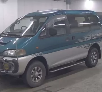 Купить Mitsubishi Delica 2800 см3 АКПП (140 л.с.) Дизельный в Раевская : цвет Зелёный Минивэн 1992 года по цене 300000 рублей, объявление №22818 на сайте Авторынок23