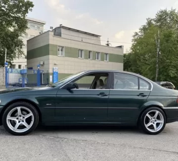 Купить BMW 318i 2000 см3 МКПП (118 л.с.) Бензин инжектор в Новороссийск : цвет Зелёный Седан 2000 года по цене 550000 рублей, объявление №19906 на сайте Авторынок23 Купить BMW 318i 2000 см3 МКПП (118 л.с.) Бензин инжектор в Новороссийск : цвет Зелёный Седан 2000 года по цене 550000 рублей, объявление №19906 на сайте Авторынок23