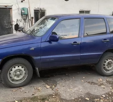 Купить ВАЗ (LADA) 2123 1700 см3 МКПП (80 л.с.) Бензин инжектор в Архипо Осиповка: цвет Синий Универсал 2003 года по цене 150000 рублей, объявление №20414 на сайте Авторынок23