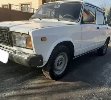Купить ВАЗ (LADA) 21070 1600 см3 МКПП (72 л.с.) Бензин инжектор в Северская : цвет Белый Седан 2001 года по цене 185000 рублей, объявление №21556 на сайте Авторынок23