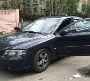 Купить Volvo S60 2400 см3 АКПП (170 л.с.) Бензин инжектор в Кропоткин : цвет Синий Седан 2002 года по цене 310000 рублей, объявление №22692 на сайте Авторынок23