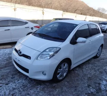 Купить Toyota vitz 1500 см3 АКПП (110 л.с.) Бензин инжектор в Краснодар: цвет белый Хетчбэк 2009 года по цене 475000 рублей, объявление №696 на сайте Авторынок23