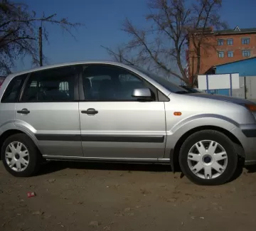 Купить Ford Fusion 1600 см3 МКПП (101 л.с.) Бензин инжектор в Краснодар: цвет серебро Универсал 2008 года по цене 360000 рублей, объявление №2750 на сайте Авторынок23 Купить Ford Fusion 1600 см3 МКПП (101 л.с.) Бензин инжектор в Краснодар: цвет серебро Универсал 2008 года по цене 360000 рублей, объявление №2750 на сайте Авторынок23