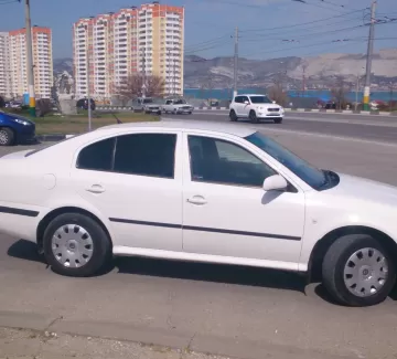 Купить Skoda Октавия 1600 см3 МКПП (101 л.с.) Бензин инжектор в Новороссийск: цвет Белый Седан 2006 года по цене 345000 рублей, объявление №8134 на сайте Авторынок23 Купить Skoda Октавия 1600 см3 МКПП (101 л.с.) Бензин инжектор в Новороссийск: цвет Белый Седан 2006 года по цене 345000 рублей, объявление №8134 на сайте Авторынок23