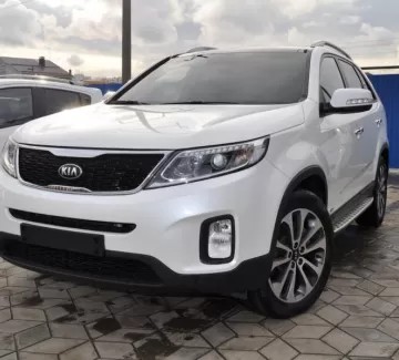 Купить KIA sorento 2000 см3 АКПП (184 л.с.) Дизель турбонаддув в Краснодар: цвет белый перламутровый Кроссовер 2013 года по цене 1435000 рублей, объявление №630 на сайте Авторынок23