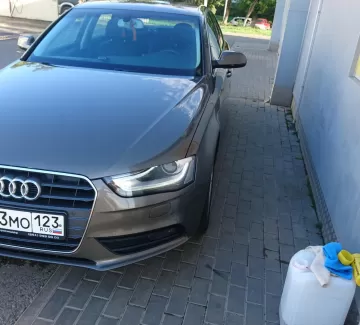 Купить Audi A4 1768 см3 МКПП (170 л.с.) Бензин турбонаддув в Краснодар: цвет Серо-коричневый Седан 2013 года по цене 970000 рублей, объявление №15494 на сайте Авторынок23