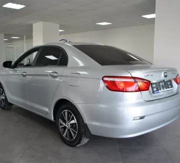 Купить Lifan SOLANO 2 1800 см3 CVT (133 л.с.) Бензин инжектор в Краснодар: цвет серебро Седан 2018 года по цене 709900 рублей, объявление №18467 на сайте Авторынок23