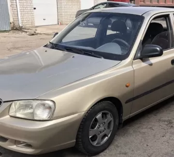 Купить Hyundai Accent 1495 см3 АКПП (102 л.с.) Бензин инжектор в Славянск-на-Кубани : цвет Золотистый Седан 2004 года по цене 510000 рублей, объявление №21666 на сайте Авторынок23