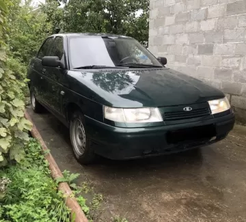 Купить ВАЗ (LADA) 21102 1500 см3 МКПП (71 л.с.) Бензин инжектор в Ейск : цвет Зелёный Седан 2001 года по цене 155000 рублей, объявление №19840 на сайте Авторынок23