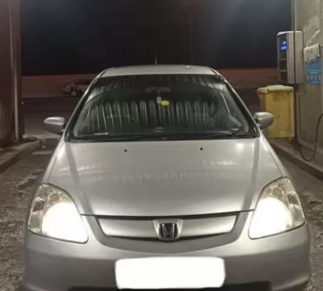 Купить Honda Civic 1500 см3 АКПП (105 л.с.) Бензин инжектор в Славянск-на-Кубани: цвет Серебряный Хетчбэк 2001 года по цене 530000 рублей, объявление №24394 на сайте Авторынок23