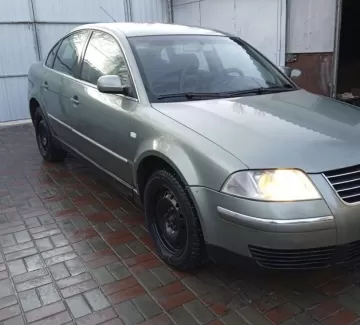 Купить Volkswagen Passat 2000 см3 АКПП (131 л.с.) Бензин инжектор в Сенной: цвет Зелёный Седан 2002 года по цене 305000 рублей, объявление №24560 на сайте Авторынок23