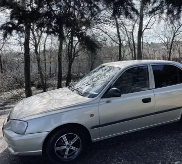 Купить Hyundai Accent 1500 см3 АКПП (90 л.с.) Бензин инжектор в Платнировская : цвет Бежевый Седан 2006 года по цене 145000 рублей, объявление №24438 на сайте Авторынок23