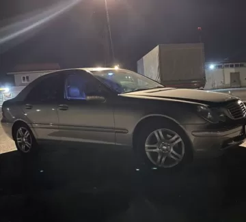 Купить Mercedes-Benz C200 1800 см3 АКПП (163 л.с.) Бензин инжектор в Белореченск: цвет Серый Седан 2003 года по цене 530000 рублей, объявление №19738 на сайте Авторынок23 Купить Mercedes-Benz C200 1800 см3 АКПП (163 л.с.) Бензин инжектор в Белореченск: цвет Серый Седан 2003 года по цене 530000 рублей, объявление №19738 на сайте Авторынок23