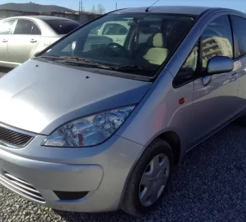 Купить Mitsubishi Colt 1300 см3 АКПП (95 л.с.) Бензиновый в Новороссийск: цвет серебро Хетчбэк 2009 года по цене 330000 рублей, объявление №685 на сайте Авторынок23