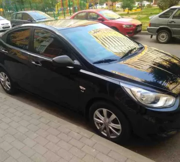 Купить Hyundai Solaris 1600 см3 АКПП (123 л.с.) Бензин инжектор в Краснодар: цвет черный Седан 2011 года по цене 450000 рублей, объявление №18430 на сайте Авторынок23 Купить Hyundai Solaris 1600 см3 АКПП (123 л.с.) Бензин инжектор в Краснодар: цвет черный Седан 2011 года по цене 450000 рублей, объявление №18430 на сайте Авторынок23