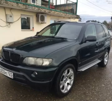 Купить BMW X5 4WD 4400 см3 АКПП (286 л.с.) Бензиновый в Кропоткин: цвет темно-зеленый Внедорожник 2000 года по цене 410000 рублей, объявление №3176 на сайте Авторынок23