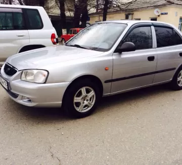 Купить Hyundai Accent 1500 см3 МКПП (102 л.с.) Бензин инжектор в Новороссийск: цвет серебро Седан 2005 года по цене 225000 рублей, объявление №3186 на сайте Авторынок23