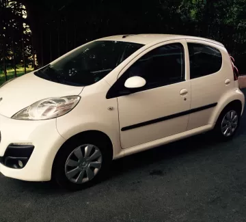 Купить Peugeot 107 1000 см3 МКПП (68 л.с.) Бензин инжектор в Краснодар: цвет Белый Хетчбэк 2012 года по цене 340000 рублей, объявление №13888 на сайте Авторынок23 Купить Peugeot 107 1000 см3 МКПП (68 л.с.) Бензин инжектор в Краснодар: цвет Белый Хетчбэк 2012 года по цене 340000 рублей, объявление №13888 на сайте Авторынок23