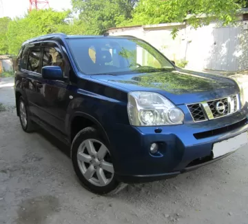 Купить Nissan X-TRAIL II T31 2500 см3 АКПП (169 л.с.) Бензиновый в Новороссийск: цвет синий металлик Кроссовер 2007 года по цене 670000 рублей, объявление №1266 на сайте Авторынок23