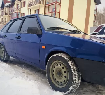 Купить ВАЗ (LADA) 2109 - 1600 см3 МКПП (77 л.с.) Бензин инжектор в Сочи: цвет ярко синий Хетчбэк 2003 года по цене 129000 рублей, объявление №13033 на сайте Авторынок23 Купить ВАЗ (LADA) 2109 - 1600 см3 МКПП (77 л.с.) Бензин инжектор в Сочи: цвет ярко синий Хетчбэк 2003 года по цене 129000 рублей, объявление №13033 на сайте Авторынок23