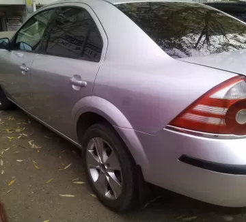 Купить Ford Mondeo 2 см3 МКПП (145 л.с.) Бензин инжектор в Краснодар: цвет серебристый Седан 2001 года по цене 230000 рублей, объявление №13904 на сайте Авторынок23