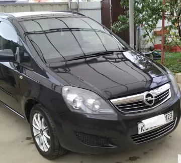 Купить Opel Zafira b 1800 см3 DSG (140 л.с.) Бензин инжектор в Краснодар: цвет Черный Минивэн 2012 года по цене 460000 рублей, объявление №18906 на сайте Авторынок23