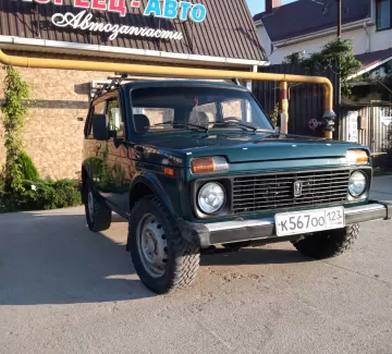Купить ВАЗ (LADA) 21214 1700 см3 МКПП (78 л.с.) Бензин инжектор в Анапа: цвет Зелёный Внедорожник 2001 года по цене 155000 рублей, объявление №20296 на сайте Авторынок23