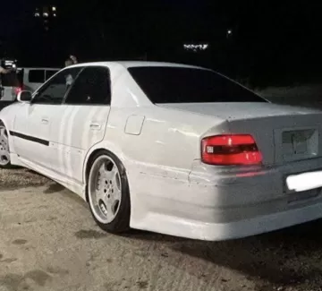 Купить Toyota Chaser 2000 см3 АКПП (131 л.с.) Бензин инжектор в Петровская: цвет Белый Седан 1998 года по цене 360000 рублей, объявление №26788 на сайте Авторынок23