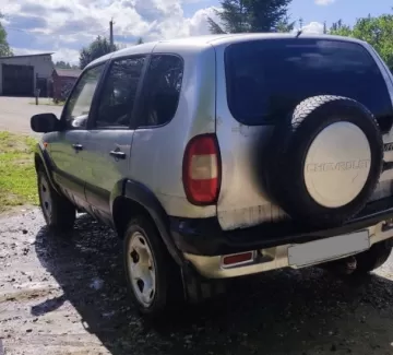 Купить Chevrolet Niva 1700 см3 МКПП (80 л.с.) Бензин инжектор в Кореновск: цвет Серый Универсал 2010 года по цене 197000 рублей, объявление №26808 на сайте Авторынок23