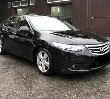 Купить Honda Accord 2000 см3 АКПП (156 л.с.) Бензин инжектор в Геленджик: цвет Черный Седан 2012 года по цене 730000 рублей, объявление №25655 на сайте Авторынок23