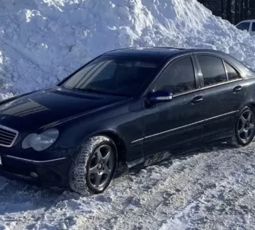 Купить Mercedes-Benz C 200 2000 см3 МКПП (163 л.с.) Бензин инжектор в Кущевская: цвет Черный Седан 2002 года по цене 660000 рублей, объявление №27208 на сайте Авторынок23