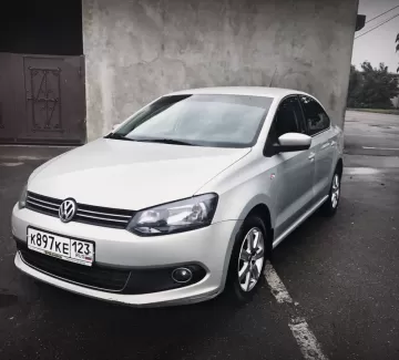 Купить Volkswagen POLO 1600 см3 АКПП (105 л.с.) Бензин инжектор в Краснодар: цвет серебристо-золотистый Седан 2012 года по цене 420000 рублей, объявление №13828 на сайте Авторынок23 Купить Volkswagen POLO 1600 см3 АКПП (105 л.с.) Бензин инжектор в Краснодар: цвет серебристо-золотистый Седан 2012 года по цене 420000 рублей, объявление №13828 на сайте Авторынок23