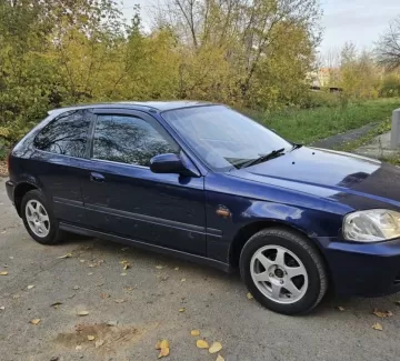 Купить Honda Civic 1498 см3 АКПП (91 л.с.) Бензин инжектор в Краснодар: цвет Синий Седан 1999 года по цене 260000 рублей, объявление №24821 на сайте Авторынок23