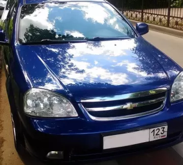 Купить Chevrolet Lacetti 1600 см3 МКПП (109 л.с.) Бензин инжектор в Краснодар: цвет Синий Седан 2012 года по цене 390000 рублей, объявление №8564 на сайте Авторынок23