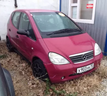 Купить Mercedes-Benz A-140 1400 см3 МКПП (89 л.с.) Бензин инжектор в Новороссийск: цвет красный Хетчбэк 1998 года по цене 200000 рублей, объявление №3107 на сайте Авторынок23