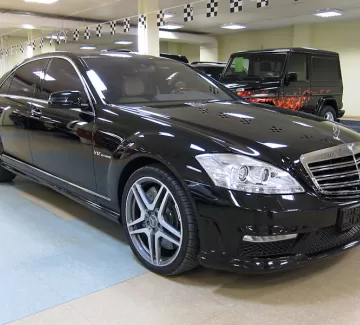 Купить Mercedes-Benz S class 4matik LONG 5500 см3 АКПП (388 л.с.) Бензин компрессор в Краснодар: цвет Черный Седан 2007 года по цене 900000 рублей, объявление №1612 на сайте Авторынок23